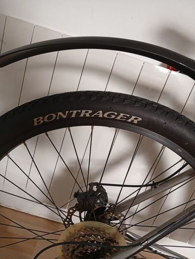 TREK 3500 ((26"))-((21 SPEED))-((Lightweight))