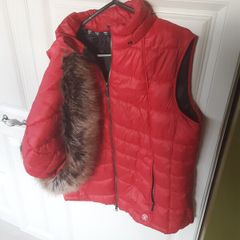 ladies red sleeveless Barbour jacket with detachable fur hood