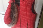 ladies red sleeveless Barbour jacket with detachable fur hood