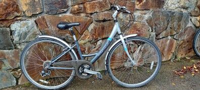 Bargin Ladies Bicycles X2