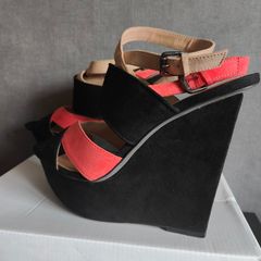 Wedge sandals Black and Coral suede, size 40
