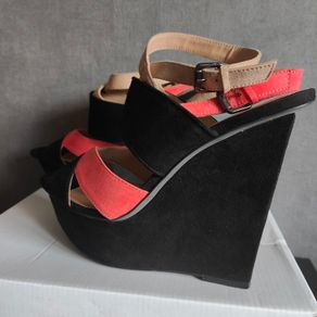 Wedge sandals Black and Coral suede, size 40