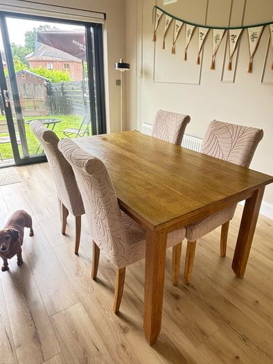 Solid Oak Table & 4 Chairs