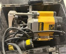 110v tool bundle dewalt