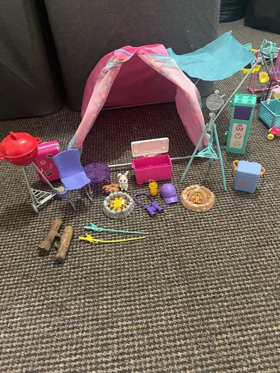 Huge Barbie Set