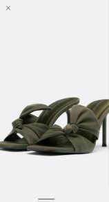 Stradivarius Heeled Tie Sandals Size 40/7