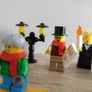 LEGO Winter Village Accessories and Mini Figures Bundle 1 Image 7