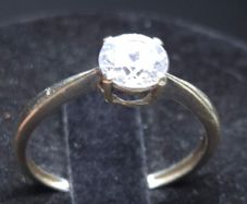 9ct White Gold Solitaire Ring 51.5 | Hallmarked 375
