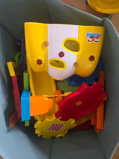 toot toot tracks