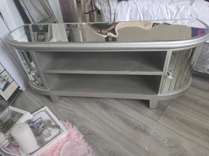 sitting room furniture