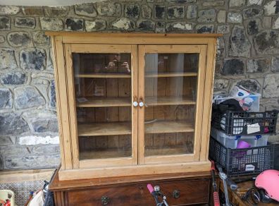 Wall Mounted Cabinet