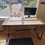 office desk and chair Image 2