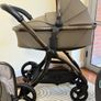 Full Egg 3 travel system Cybex car seat and isofix base Image 3