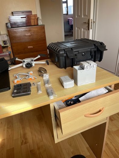 drone mini3pro plus unworking mini 4 pro