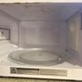 Air Fryer & 20L Microwave in Excellent Condition Moving Out Sale Image 5