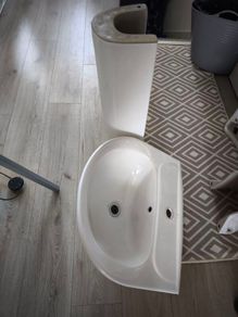 Basin And Pedestal