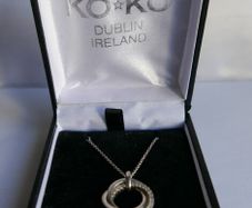 Sterling Silver 925 Cubic Zirconia Polished Triple Circle Pendant and Chain in the original box L 17" - 4,65g