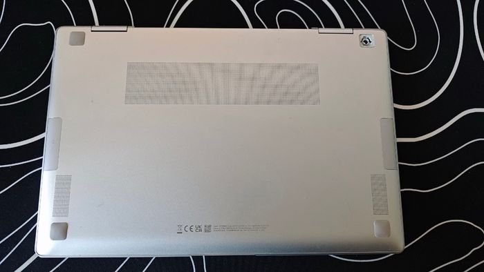 Laptop Samsung NP730QED-KB1UK for Parts / Repair - Water Damage - No SSD