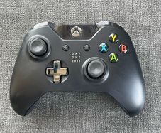 Xbox One Controller - Xbox Day One 2013 Special Edition