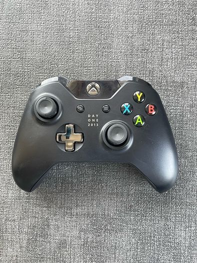 Xbox One Controller - Xbox Day One 2013 Special Edition