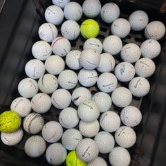 40 Taylormade (Tp5/Tour) Golf Balls