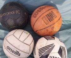 balls