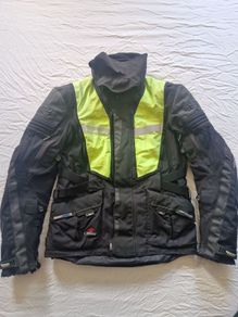 Halvarssons Suit Size Small