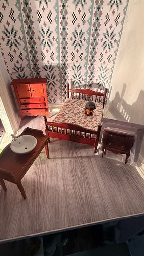 Dolls  House Furniture Bedroom set