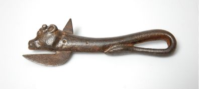 Antique Bully Beef Cast Iron Can Opener