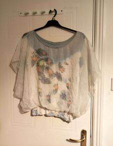 Sheer Feather Print Batwing silk Blouse Size M L