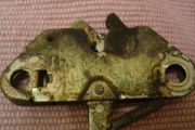 Fiat Cinquecento- Bonnet Lock 