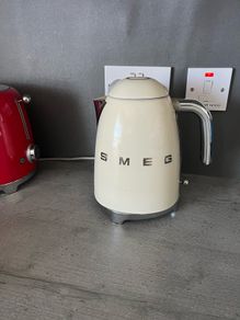 smeg kettle