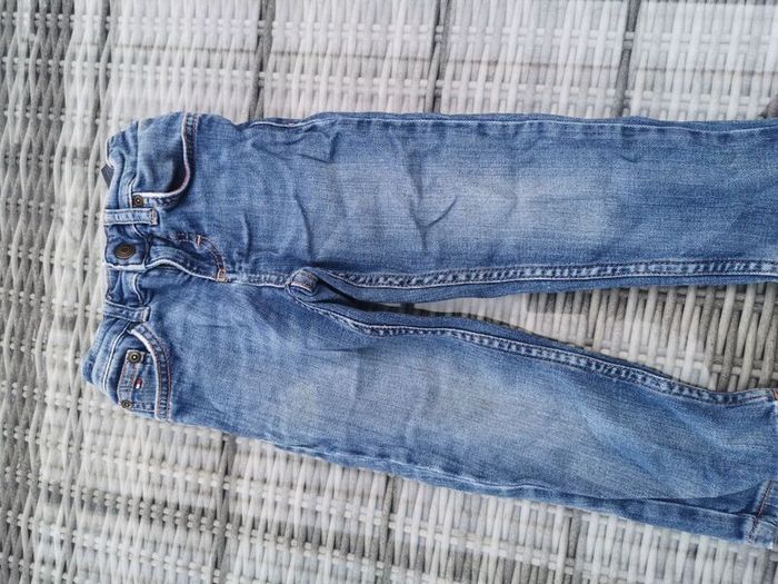 branded kids jeans.. genuine