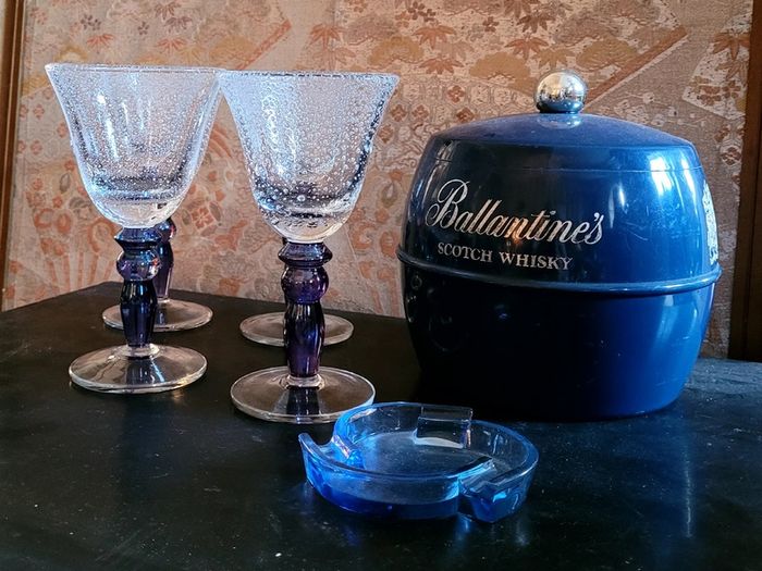 Vintage bar set