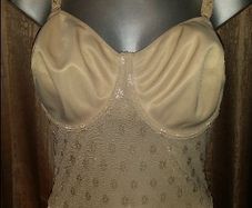 Silhouette comfort&control Ivory lace body suit size UK16 EU44 cup UK38E EU85E Postage included