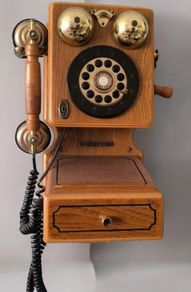 Thomas Museum Series Wood Wall Telephone Limited Edition