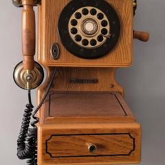 Thomas Museum Series Wood Wall Telephone Limited Edition