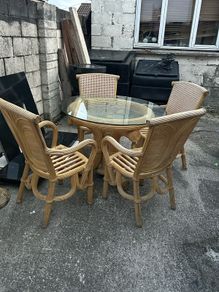 4 chairs light and table