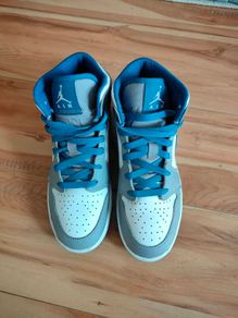 Nike Air Jordan 1 Mid GS "True Blue Cement"