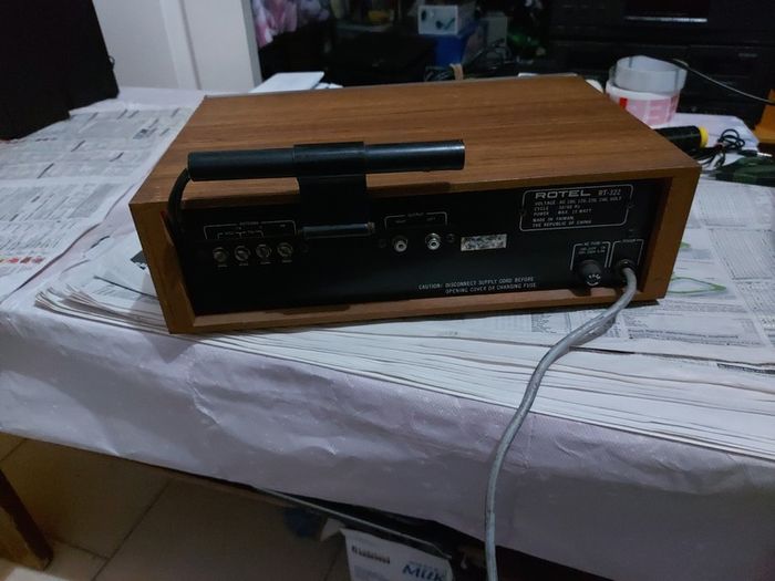 ROTEL AM-FM Stereo Tuner Model RT-322, Vintage, in very good condition