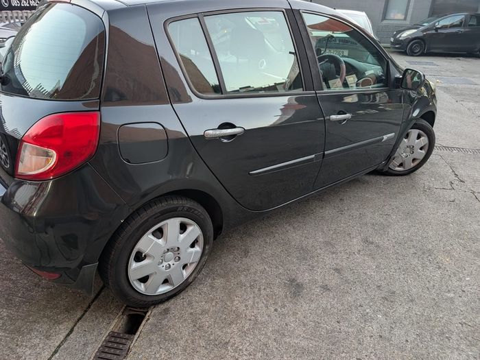 2010 Renault Clio