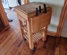 Kitchen prep table