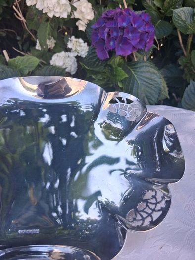 Viner's Quatrefoil Art Deco Footed Sterling Silver Dish(338 grams)