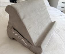 New Pill-O-Pad Tablet Stand