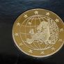 Vatican 2010 euro coins set & St Peters medal 24k Gold plated & Rhodium gilt limited edition Image 4