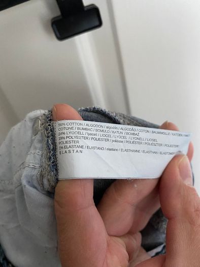 Blue girl's jeans 98 Mango