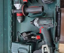 Metabo SB18 LTX BL quick and impact driver set