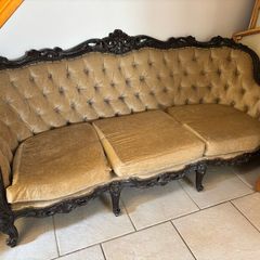 Sofa/Couch Louis XV Sofa. Mid 20th Century