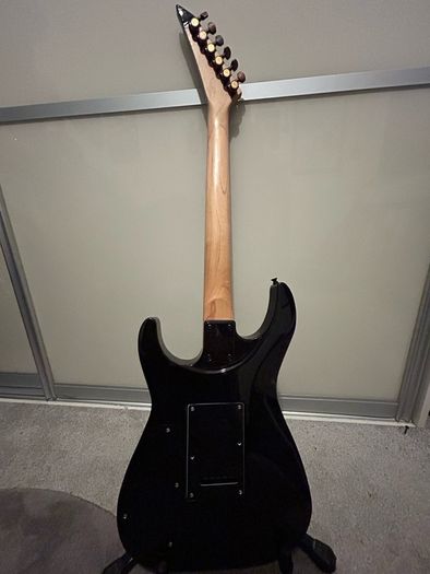 Jackson dinky with babicz tremolo and Japan neck