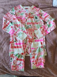 Brand new girls pyjamas set
